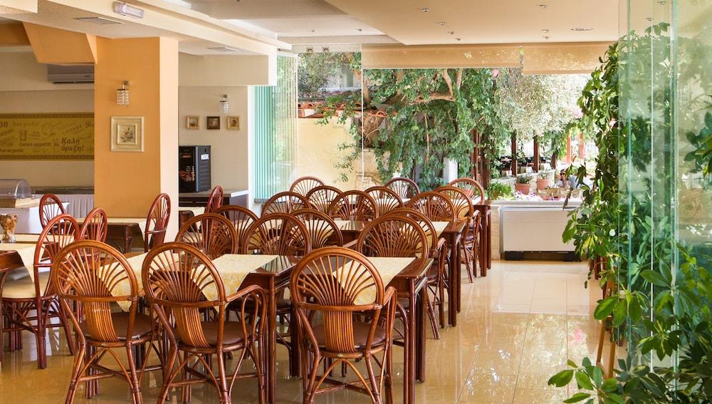 Xenios Loutra Village Beach Hotel Ajia Paraskiewi Zewnętrze zdjęcie