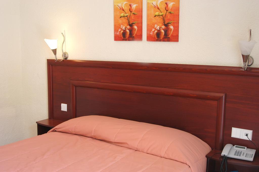 Xenios Loutra Village Beach Hotel Ajia Paraskiewi Zewnętrze zdjęcie